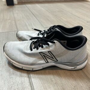 Women’s New Balance 711